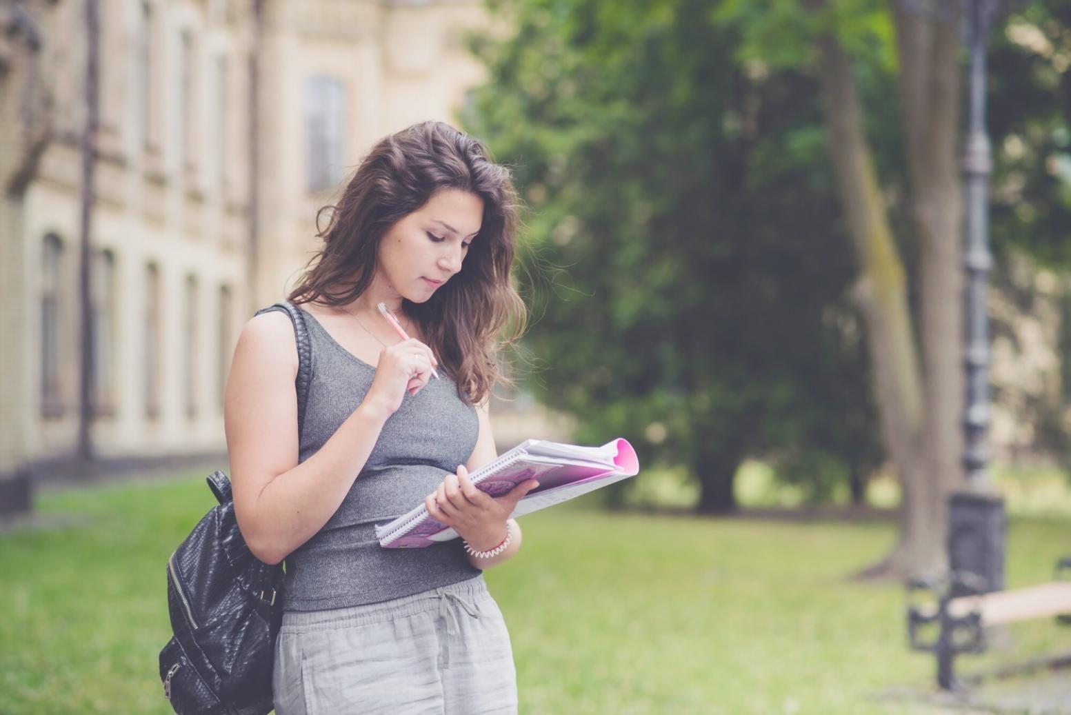 Студенти під час інтерактивного заняття з англійської мови